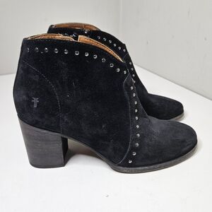 Frye Nora Stud Zip Short Boots Black Suede Leather Heeled 7